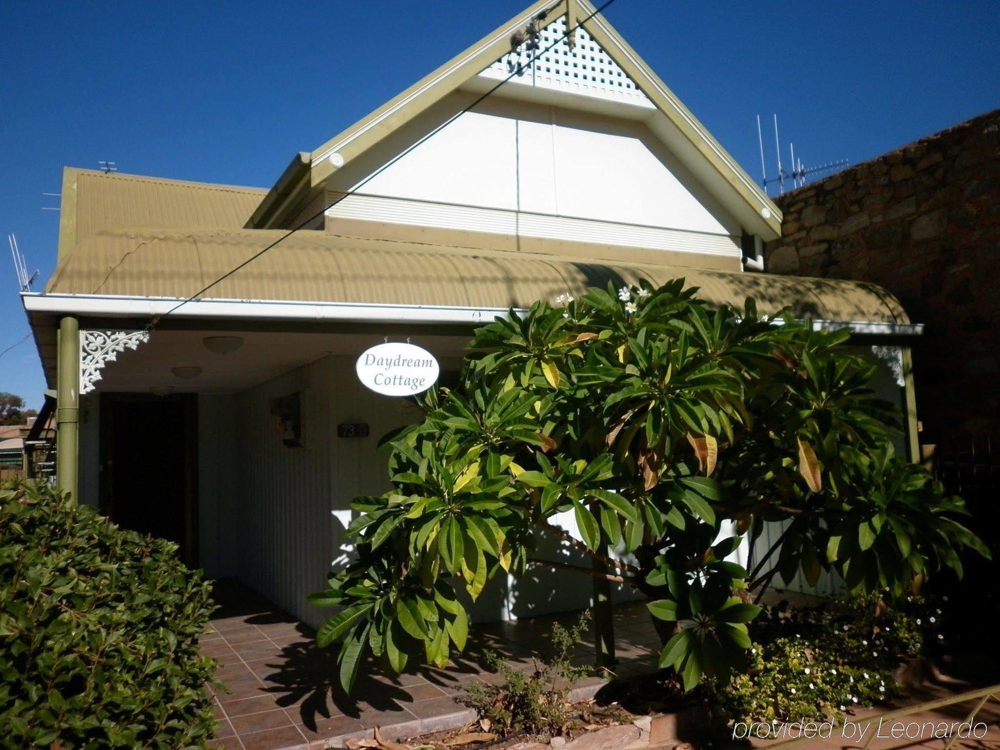 Daydream Motel And Apartments Broken Hill Exteriör bild