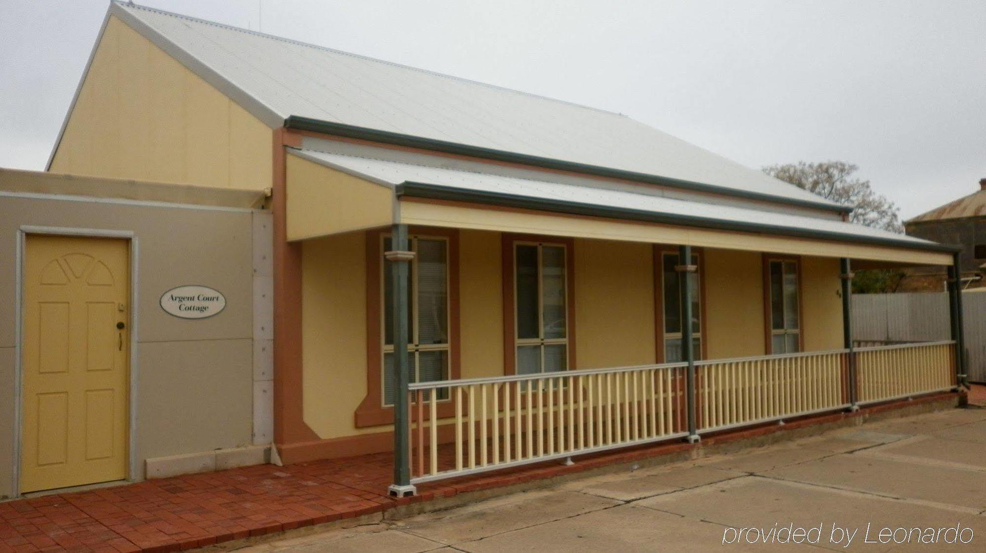 Daydream Motel And Apartments Broken Hill Exteriör bild